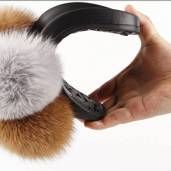 Woman's slippers - Picture 5 of 7